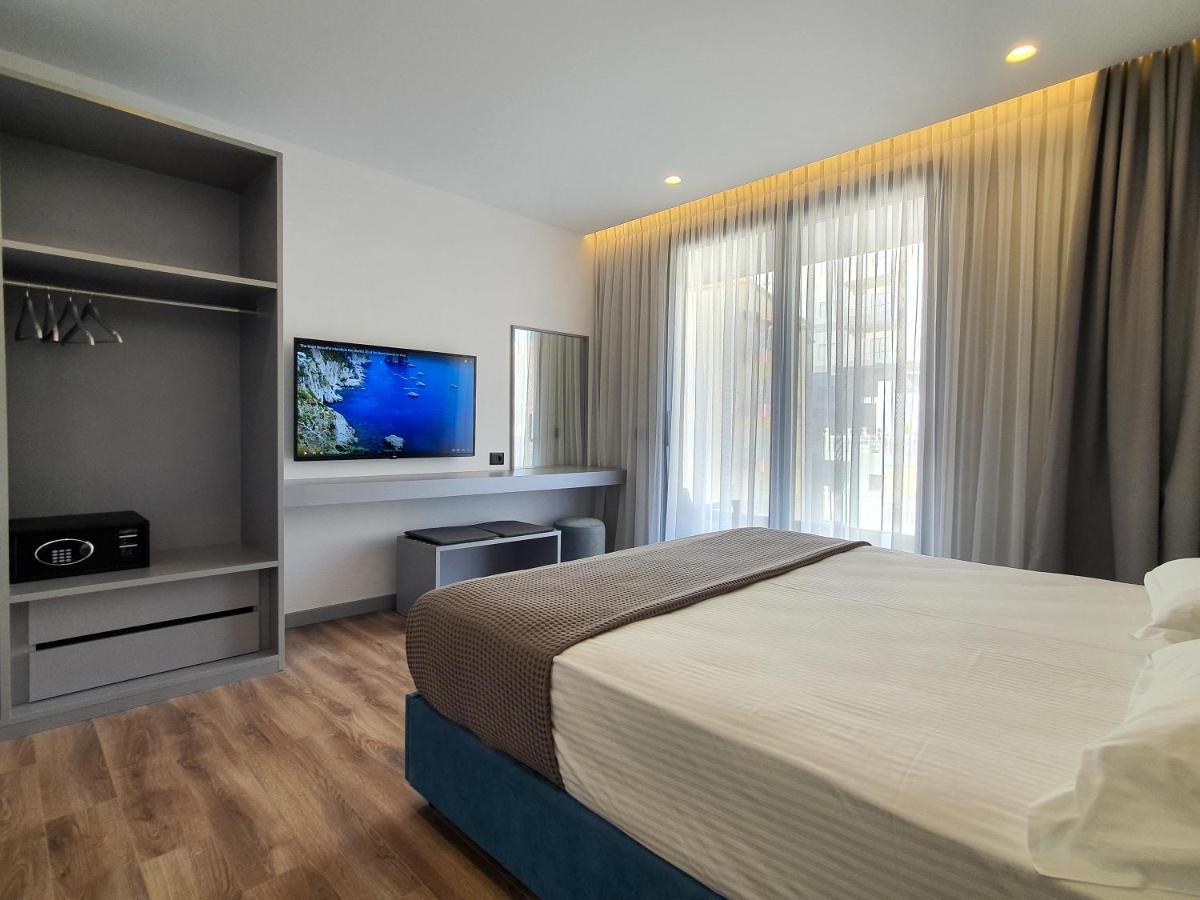 Lookout Apartments Sarandë エクステリア 写真