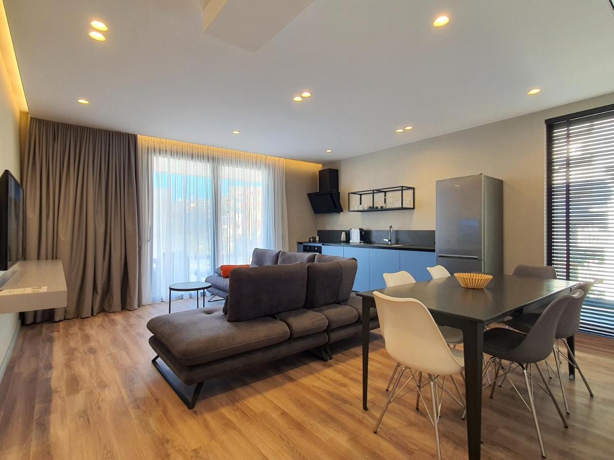 Lookout Apartments Sarandë エクステリア 写真