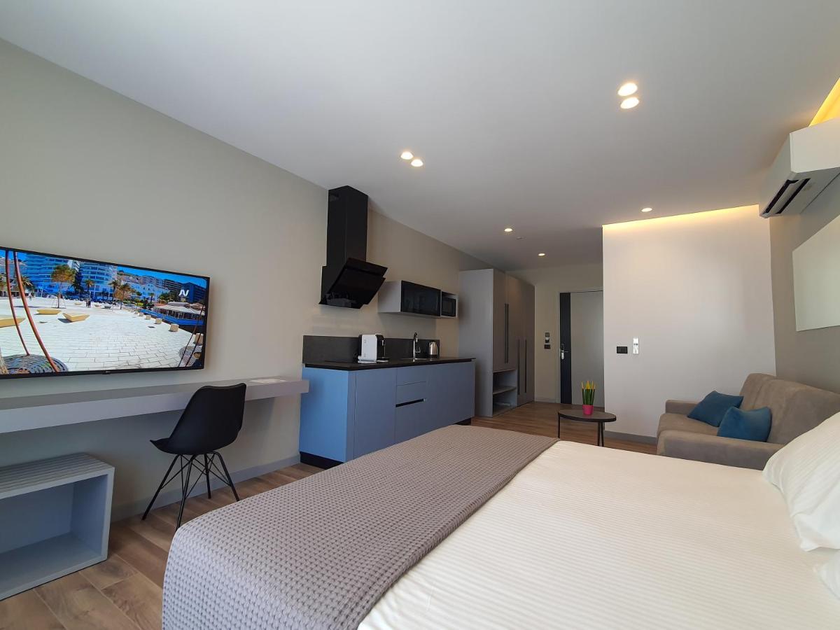 Lookout Apartments Sarandë エクステリア 写真