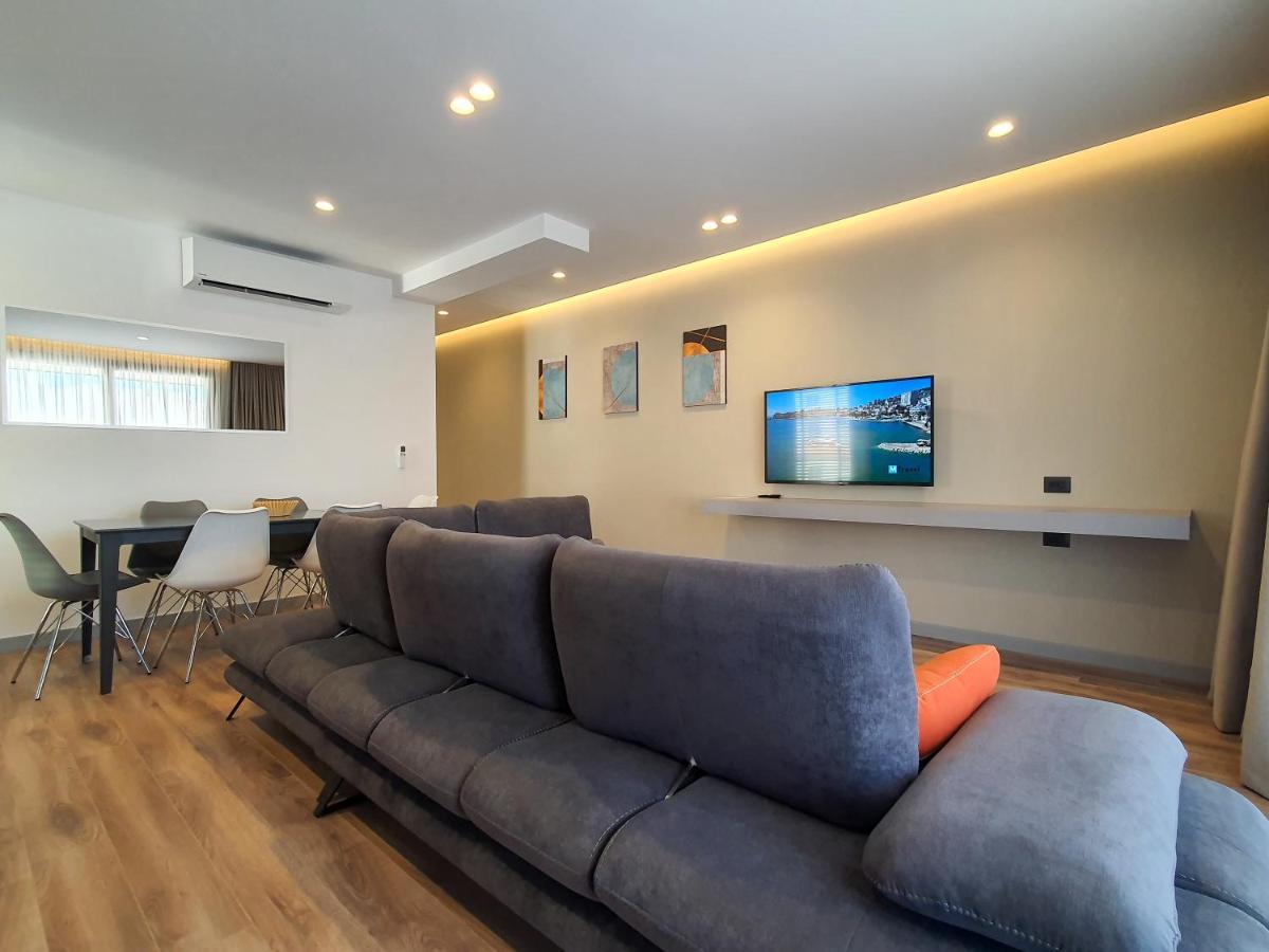 Lookout Apartments Sarandë エクステリア 写真