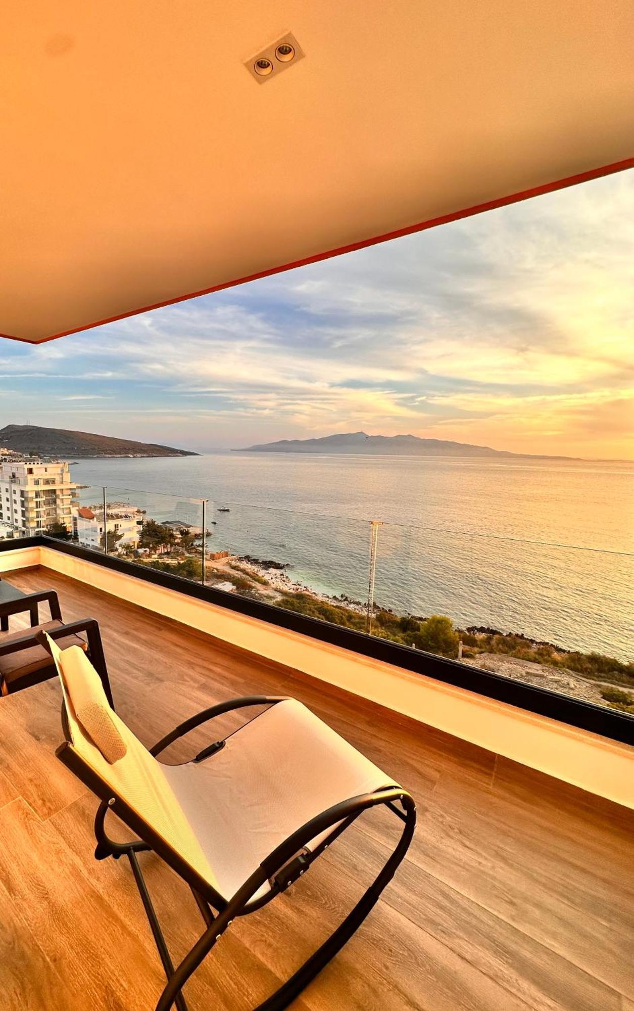 Lookout Apartments Sarandë エクステリア 写真