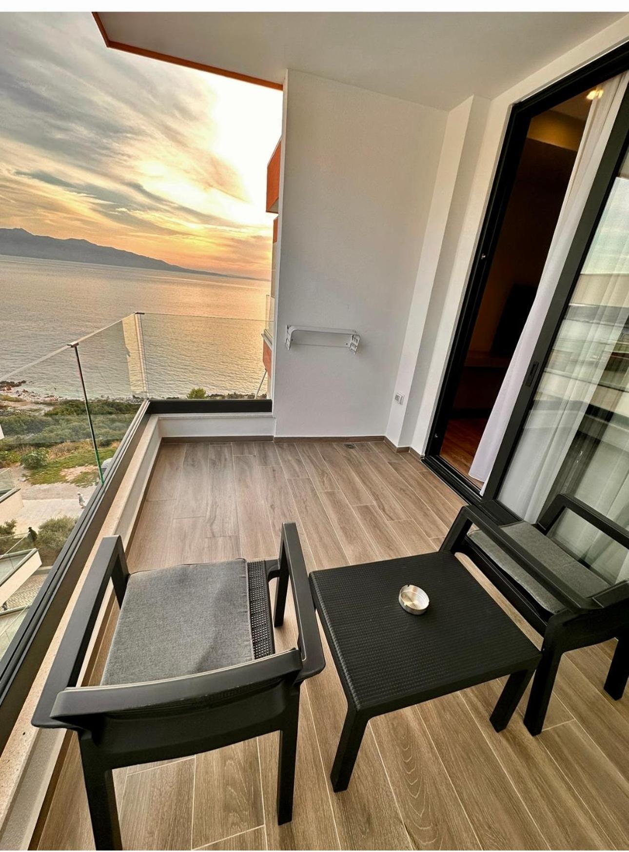 Lookout Apartments Sarandë エクステリア 写真