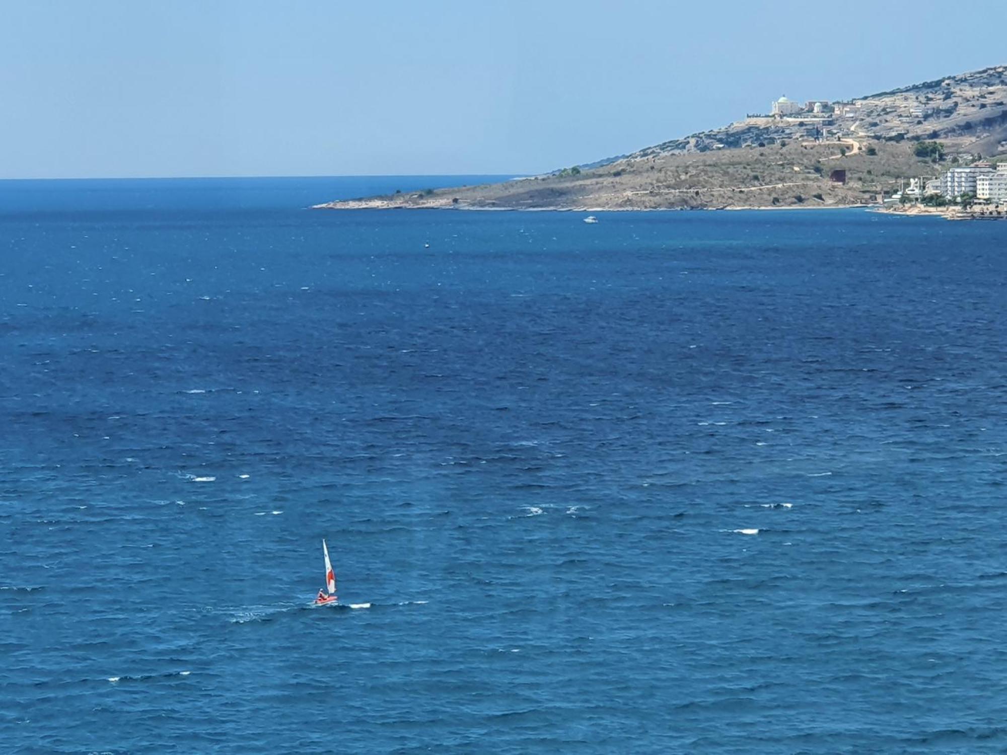Lookout Apartments Sarandë 部屋 写真
