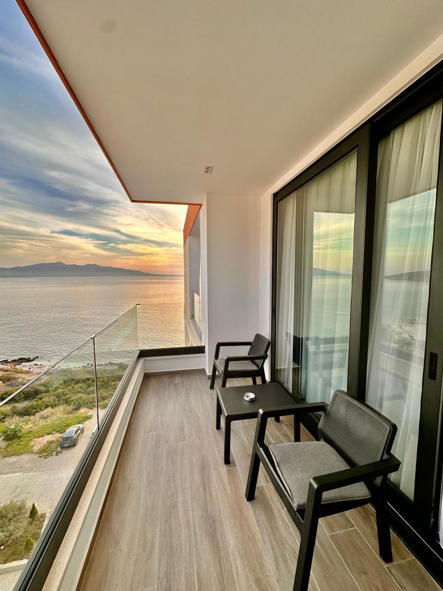 Lookout Apartments Sarandë エクステリア 写真